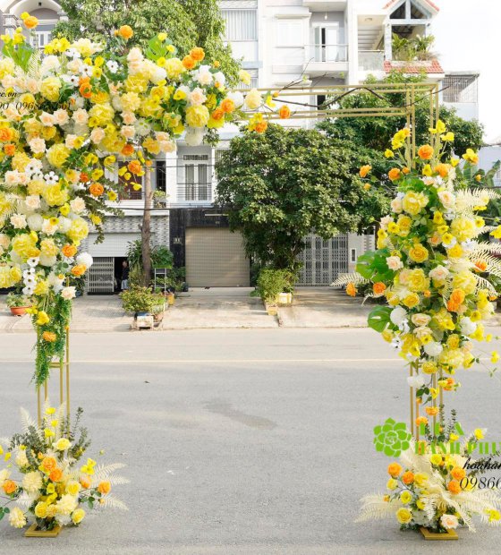 cổng hoa tông vàng h2