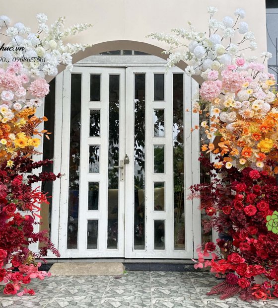 cổng hoa lụa đẹp tại tp hcm 